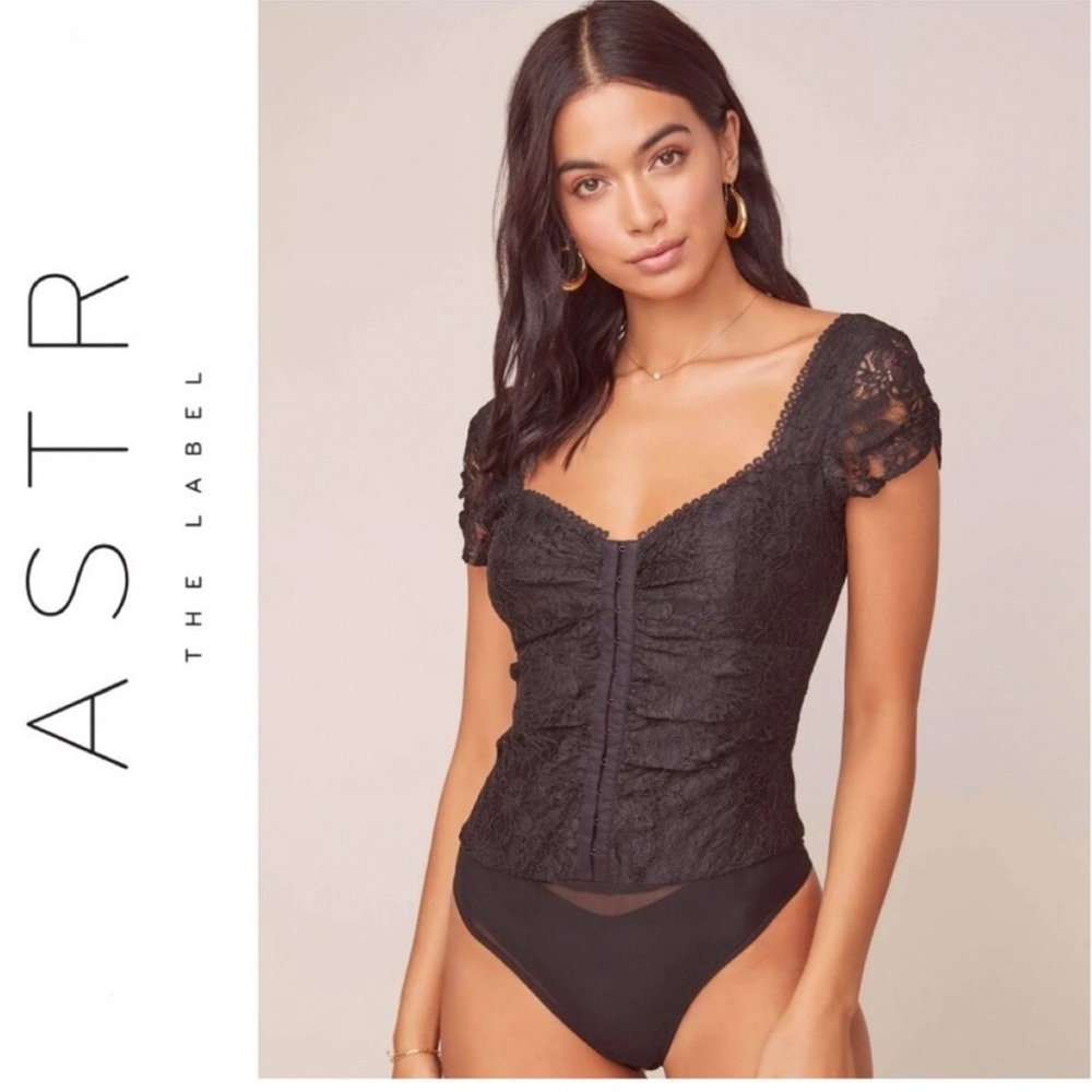 Black Lace Capped-Sleeve Bodysuit • NWOT